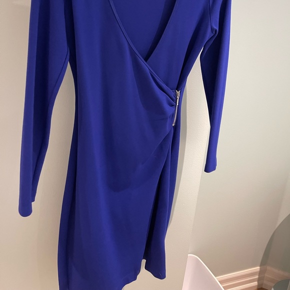 French Connection Body-con blue cocktail dress - Picture 2 of 4